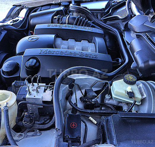 Mercedes E 280 2000, 268,500 km - 2.8 л - Bakı