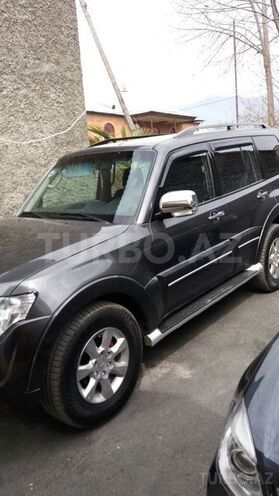 Mitsubishi Pajero 2013, 47,700 km - 3.0 л - Zaqatala