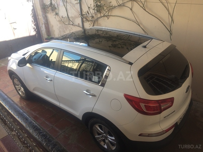 Kia Sportage 2011, 89,000 km - 2.0 l - Bakı