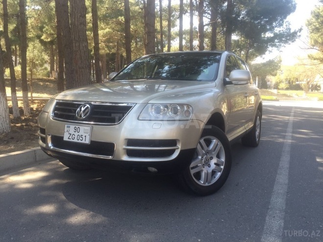 Volkswagen Touareg 2005, 235,000 km - 4.2 l - Sumqayıt