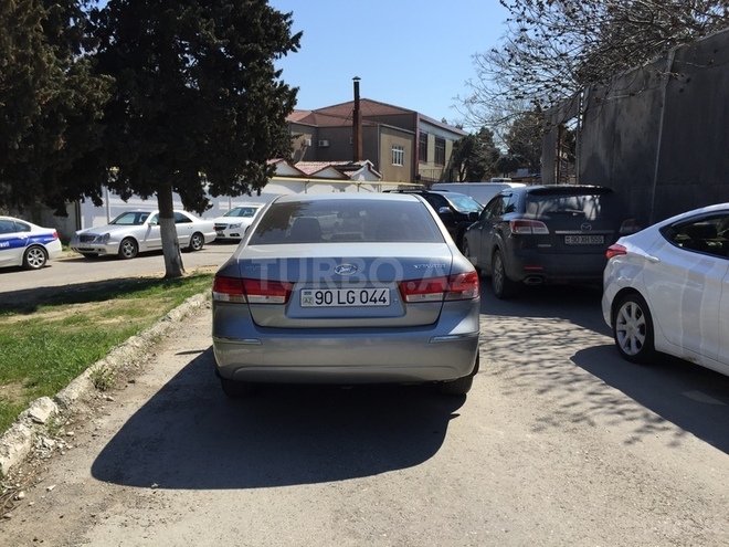 Hyundai Sonata 2008, 148,000 km - 2.0 л - Bakı