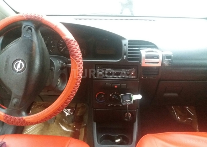 Opel Zafira 2001, 280,000 km - 1.8 l - Sumqayıt