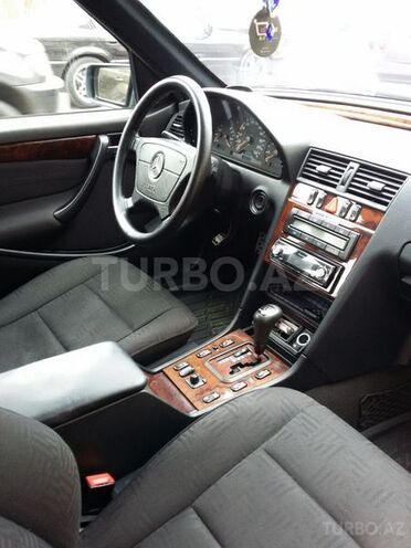 Mercedes C 220 1999, 284,858 km - 0.2 l - Bakı