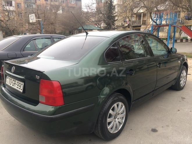 Volkswagen Passat 1998, 320,000 km - 2.0 l - Bakı