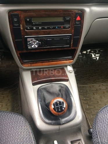 Volkswagen Passat 1998, 320,000 km - 2.0 l - Bakı
