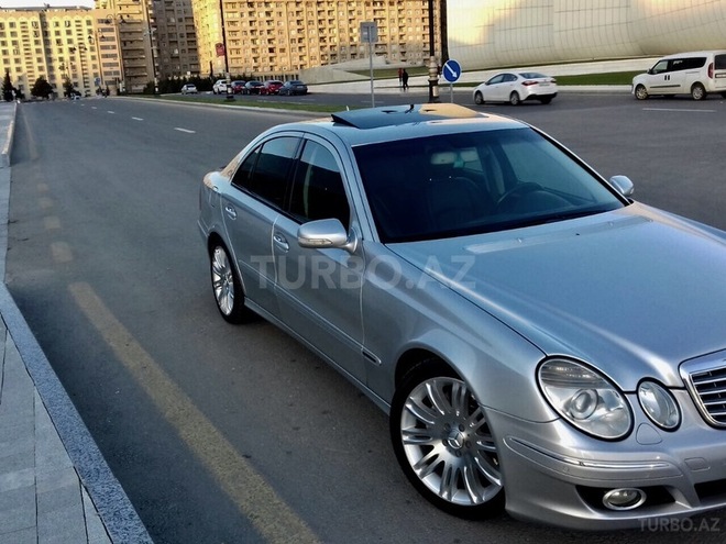 Mercedes E 280 2006, 174,000 km - 3.0 l - Bakı