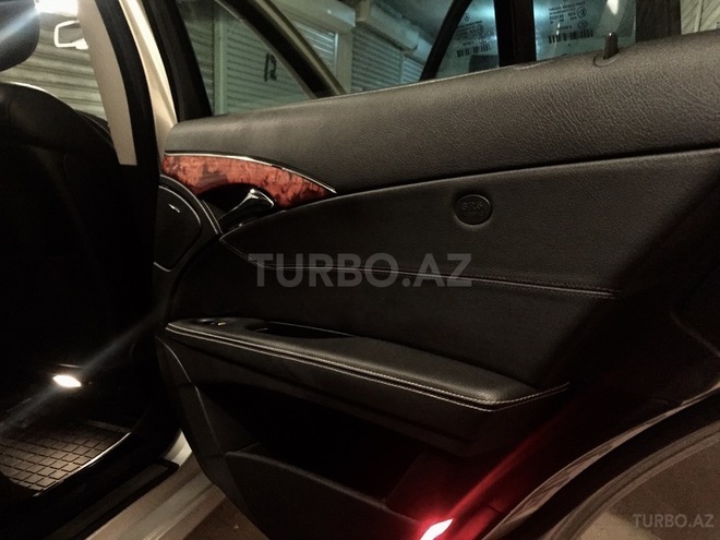Mercedes E 280 2006, 174,000 km - 3.0 l - Bakı