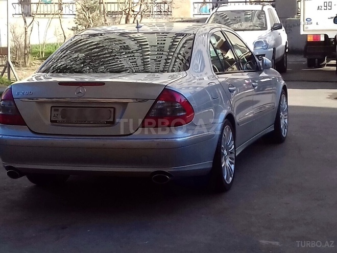 Mercedes E 280 2006, 174,000 km - 3.0 l - Bakı