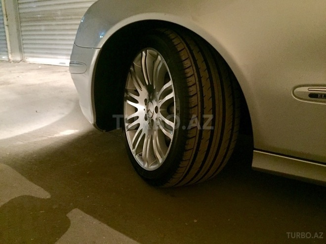 Mercedes E 280 2006, 174,000 km - 3.0 l - Bakı
