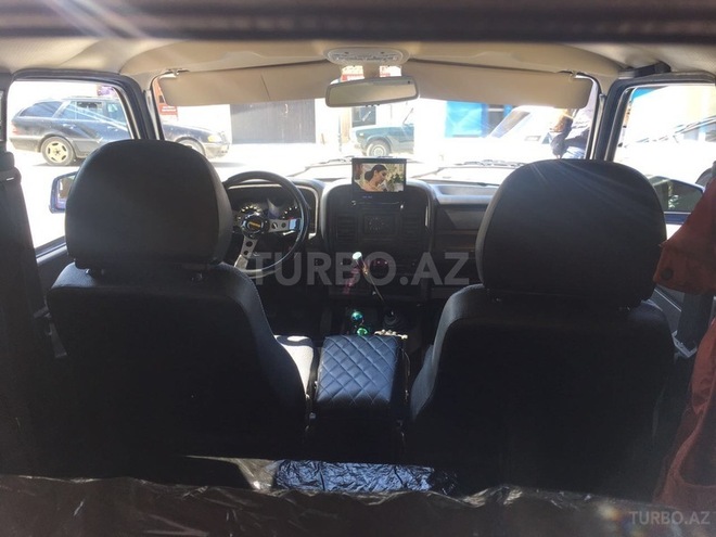 LADA (VAZ) Niva 2015, 2,300 km - 1.7 л - Şəmkir