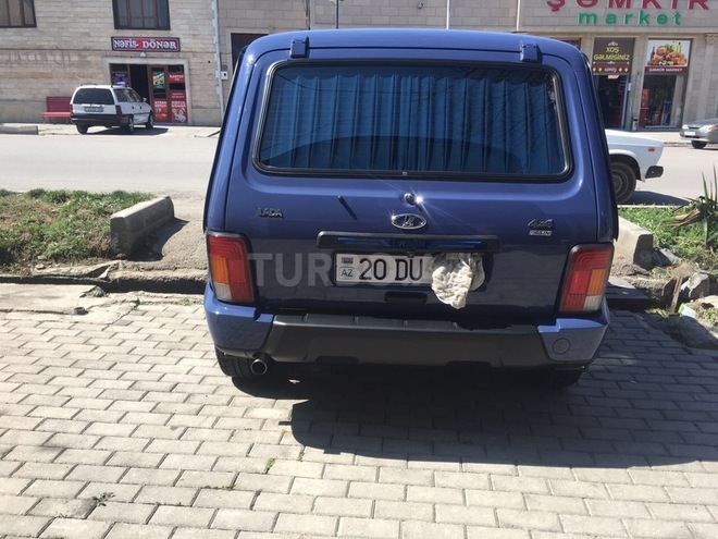 LADA (VAZ) Niva 2015, 2,300 km - 1.7 л - Şəmkir