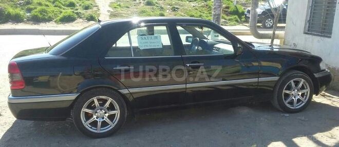 Mercedes C 220 1995, 205,000 km - 2.2 l - Bakı
