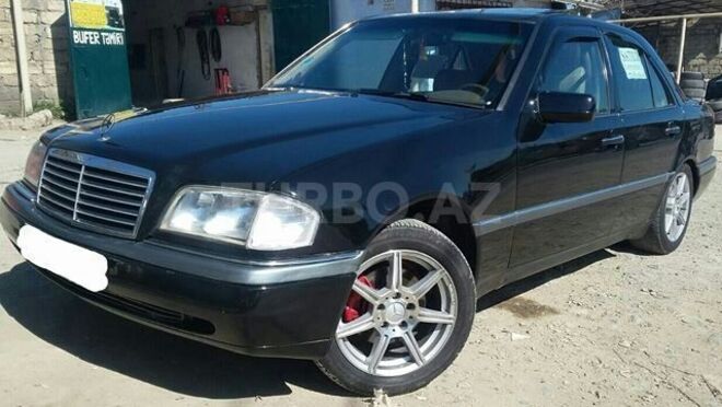 Mercedes C 220 1995, 205,000 km - 2.2 l - Bakı