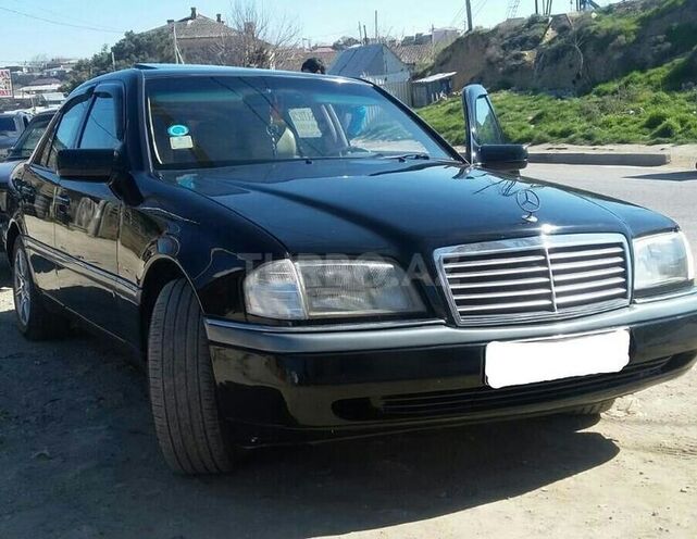 Mercedes C 220 1995, 205,000 km - 2.2 l - Bakı