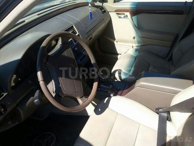 Mercedes C 220 1995, 205,000 km - 2.2 l - Bakı