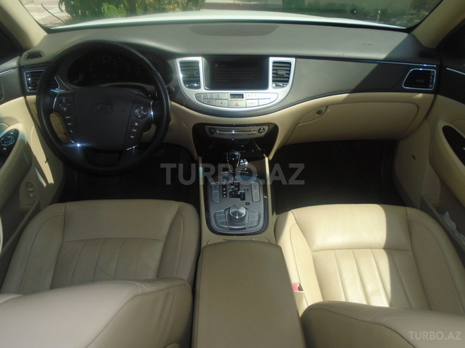 Hyundai Genesis 2009, 140,000 km - 3.8 l - Bakı