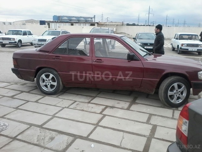 Mercedes 190 1991, 345,000 km - 1.8 l - Sumqayıt