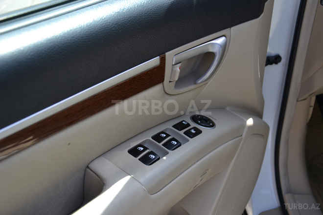 Hyundai Santa Fe 2007, 107,000 km - 2.7 l - Bakı
