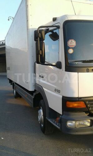 Mercedes Atego 818 2002, 215,821 km - 4.4 л - Bakı