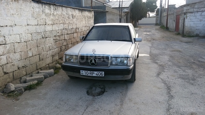 Mercedes 190 1992, 250,000 km - 2.3 л - Bakı