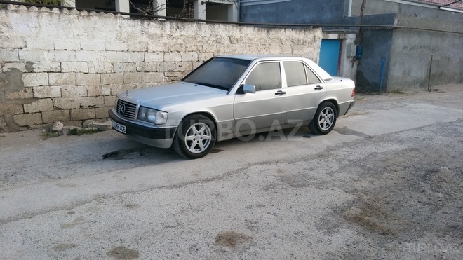 Mercedes 190 1992, 250,000 km - 2.3 л - Bakı