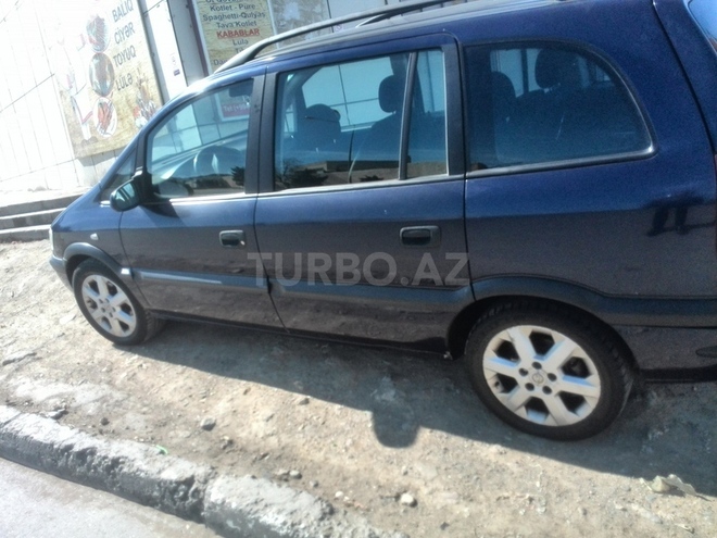 Opel Zafira 2001, 196,000 km - 2.2 l - Bakı