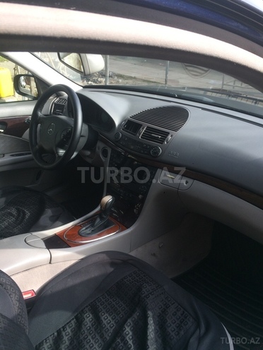 Mercedes E 260 2004, 190,000 km - 2.6 l - Bakı