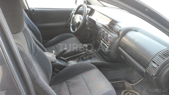 Opel Omega 1996, 176,000 km - 2.0 l - Bakı