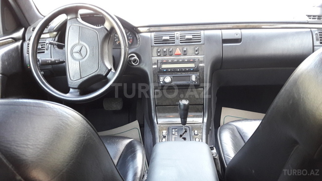 Mercedes E 230 1996, 341,040 km - 2.3 l - Bakı