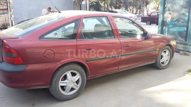 Opel Vectra 1996, 390,000 km - 2.0 l - Sumqayıt