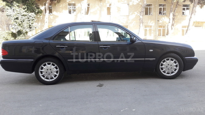 Mercedes E 230 1996, 341,040 km - 2.3 l - Bakı