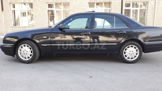 Mercedes E 230 1996, 341,040 km - 2.3 l - Bakı