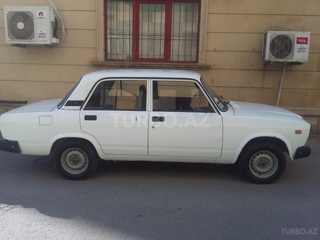 LADA (VAZ) 2107 2011, 32,000 km - 1.6 l - Bakı