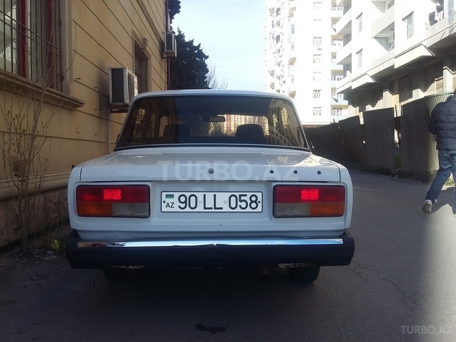 LADA (VAZ) 2107 2011, 32,000 km - 1.6 l - Bakı