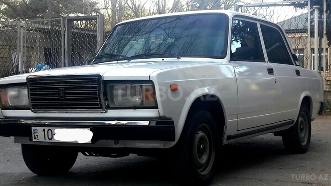 LADA (VAZ) 2107 2006, 174,000 km - 1.6 л - Bakı