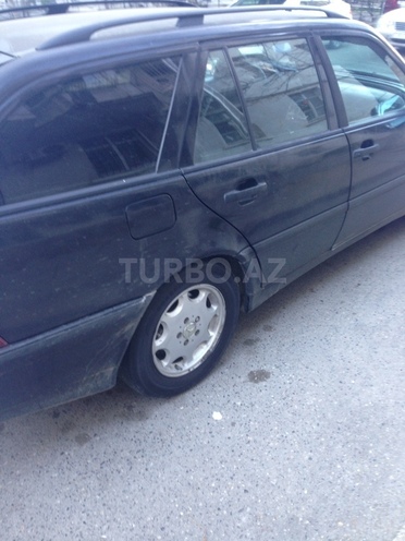 Mercedes C 180 1997, 40,000 km - 1.8 l - Bakı