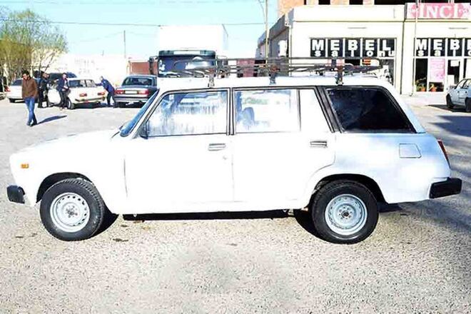 LADA (VAZ) 2104 1996, 250,000 km - 1.3 l - Bakı