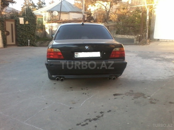 BMW 735 1996, 235,000 km - 3.5 l - Bakı