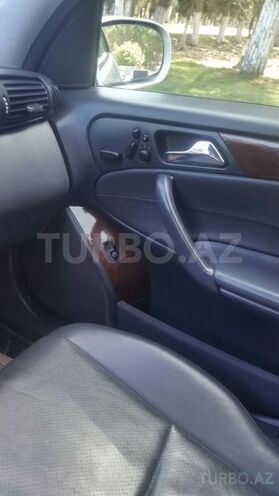 Mercedes C 240 2001, 266,000 km - 2.4 l - Sumqayıt
