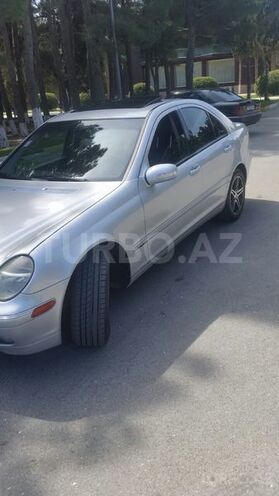 Mercedes C 240 2001, 266,000 km - 2.4 l - Sumqayıt