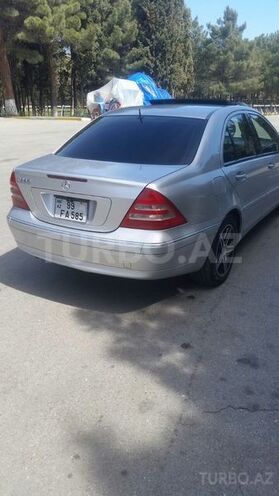 Mercedes C 240 2001, 266,000 km - 2.4 l - Sumqayıt