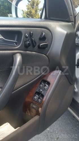 Mercedes C 240 2001, 266,000 km - 2.4 l - Sumqayıt
