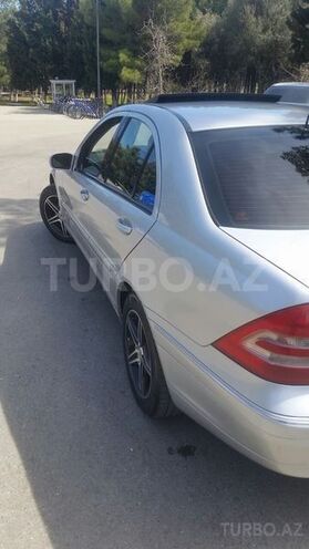 Mercedes C 240 2001, 266,000 km - 2.4 l - Sumqayıt
