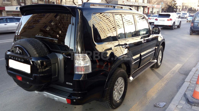 Mitsubishi Pajero 2012, 145,000 km - 3.0 л - Bakı