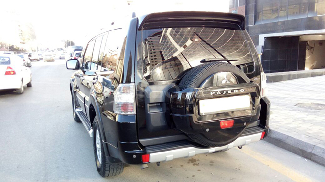 Mitsubishi Pajero 2012, 145,000 km - 3.0 л - Bakı