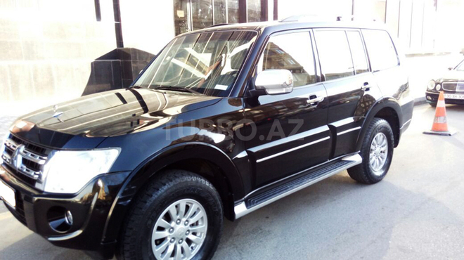 Mitsubishi Pajero 2012, 145,000 km - 3.0 л - Bakı