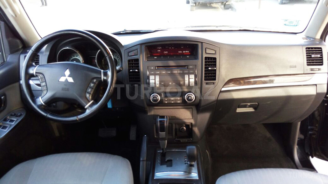 Mitsubishi Pajero 2012, 145,000 km - 3.0 л - Bakı