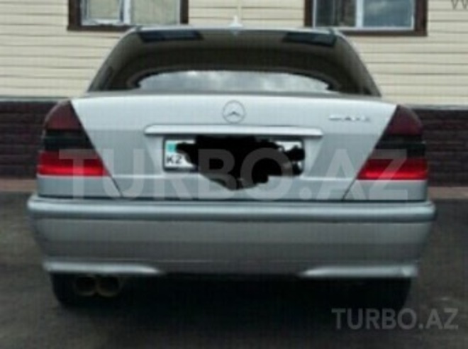 Mercedes C 180 1997, 289,000 km - 1.8 l - Sumqayıt