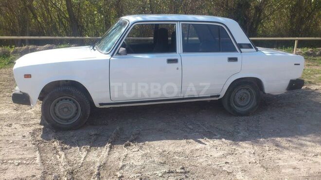 LADA (VAZ) 2107 2004, 2,500 km - 1.6 л - Ucar
