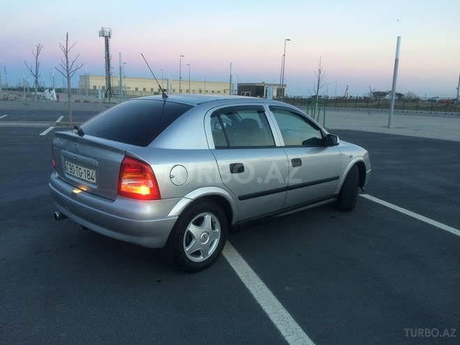 Opel Astra 1998, 300,000 km - 1.6 l - Bakı